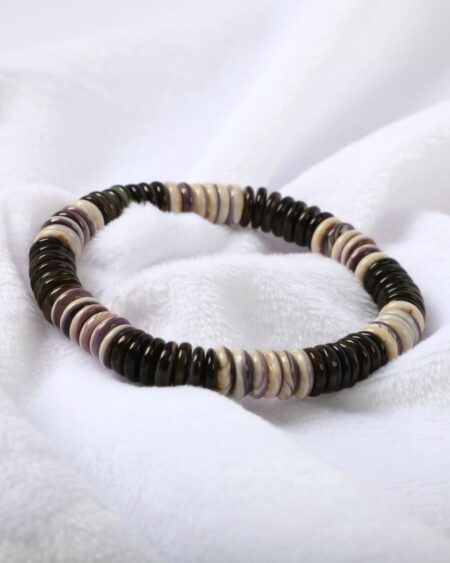 Luxe Shell Creations Bracelet