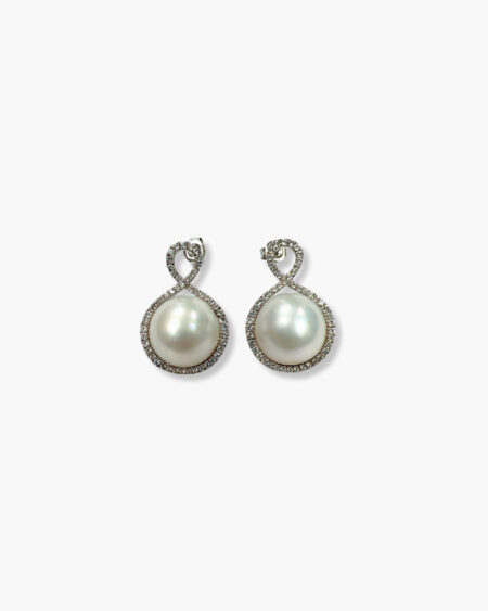 Simple & Elegant White Mabe Pearl with Cubic Zirconia