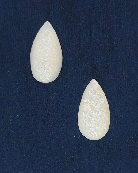Natural White Mother of Pearl Engraved Flower Accessories (10pcs)