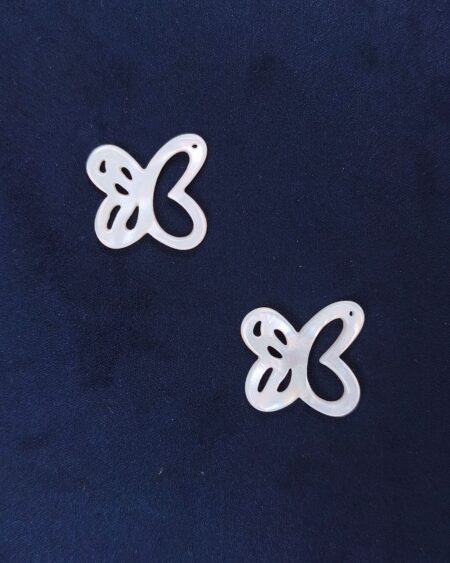Natural White Mother of Pearl Filigree Butterfly (10pcs)