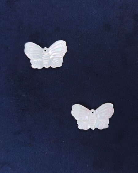 Natural White Mother of Pearl Butterfly (10pcs)