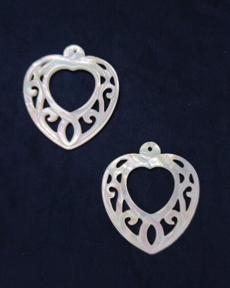 Natural White Mother of Pearl Hollow Heart Charm (10pcs)