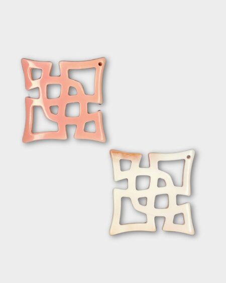 Square Filigree, Pink Queen Conch