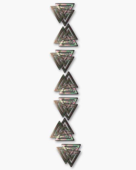 Triple Triangle, Black MOP
