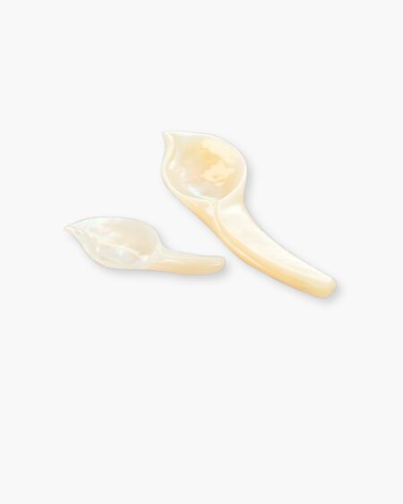 White MOP Long Spoon Flower