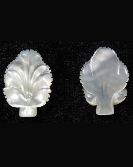 White Mother of Pearl 014 Flower