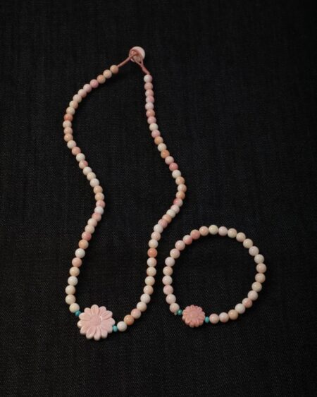 Natural Pink Conch Necklace