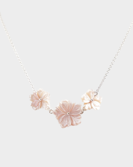 Triple Flower Neckalce