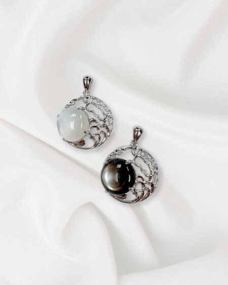 Vintage Sterling Silver Pendant