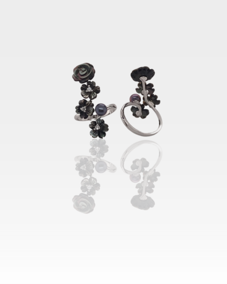 Straight Flowers Ring