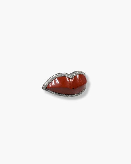 Lip Design Ring