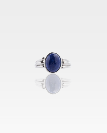 Simple Oval Shaped Ring