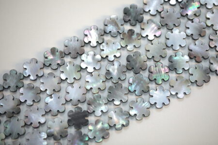 6 Petal Flower Strand