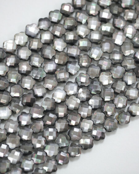 Faceted 5-Petal Flower Strand